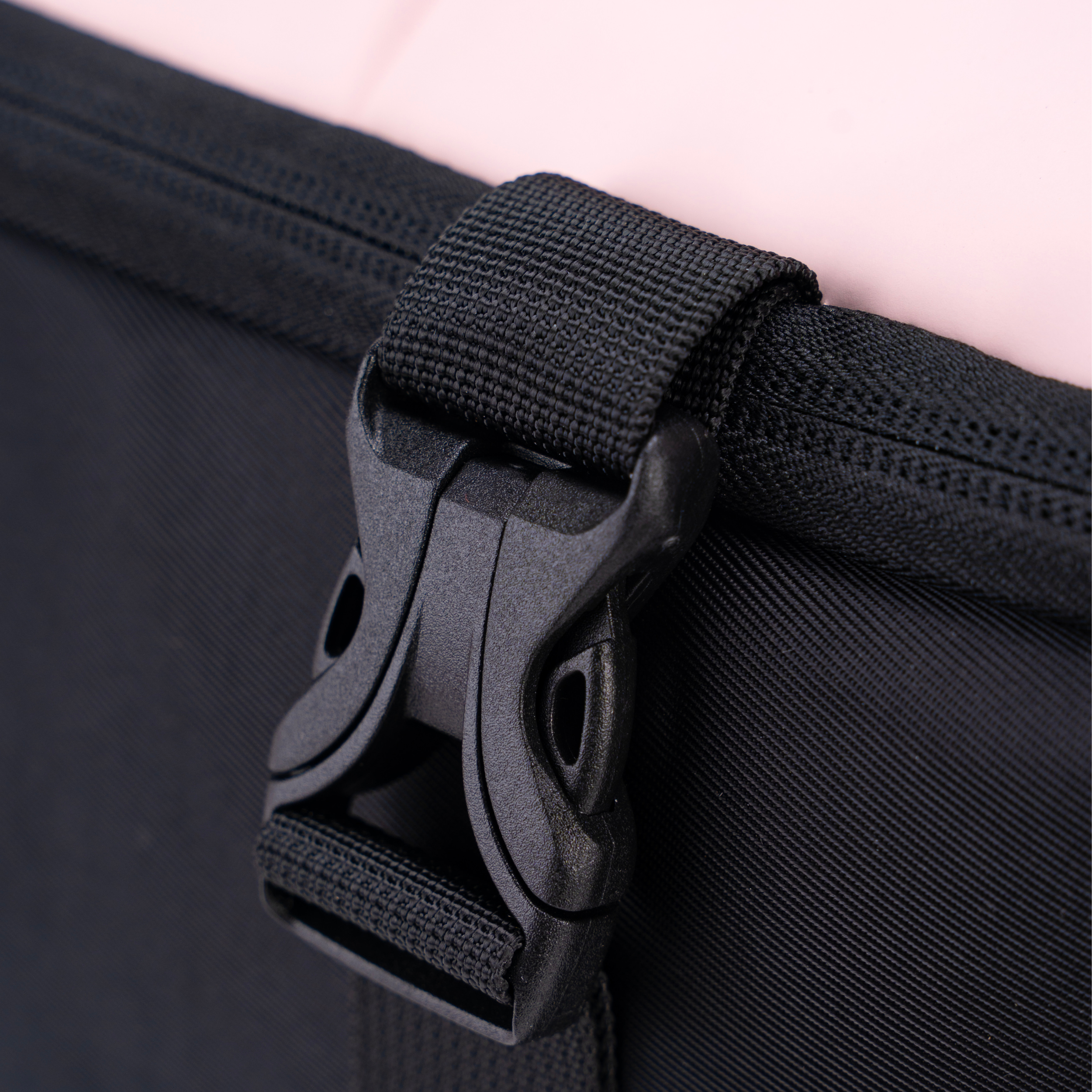 Mochila CELIMS sellada al vacío 40x30x20 - Equipaje de mano - Impermeable - Negra