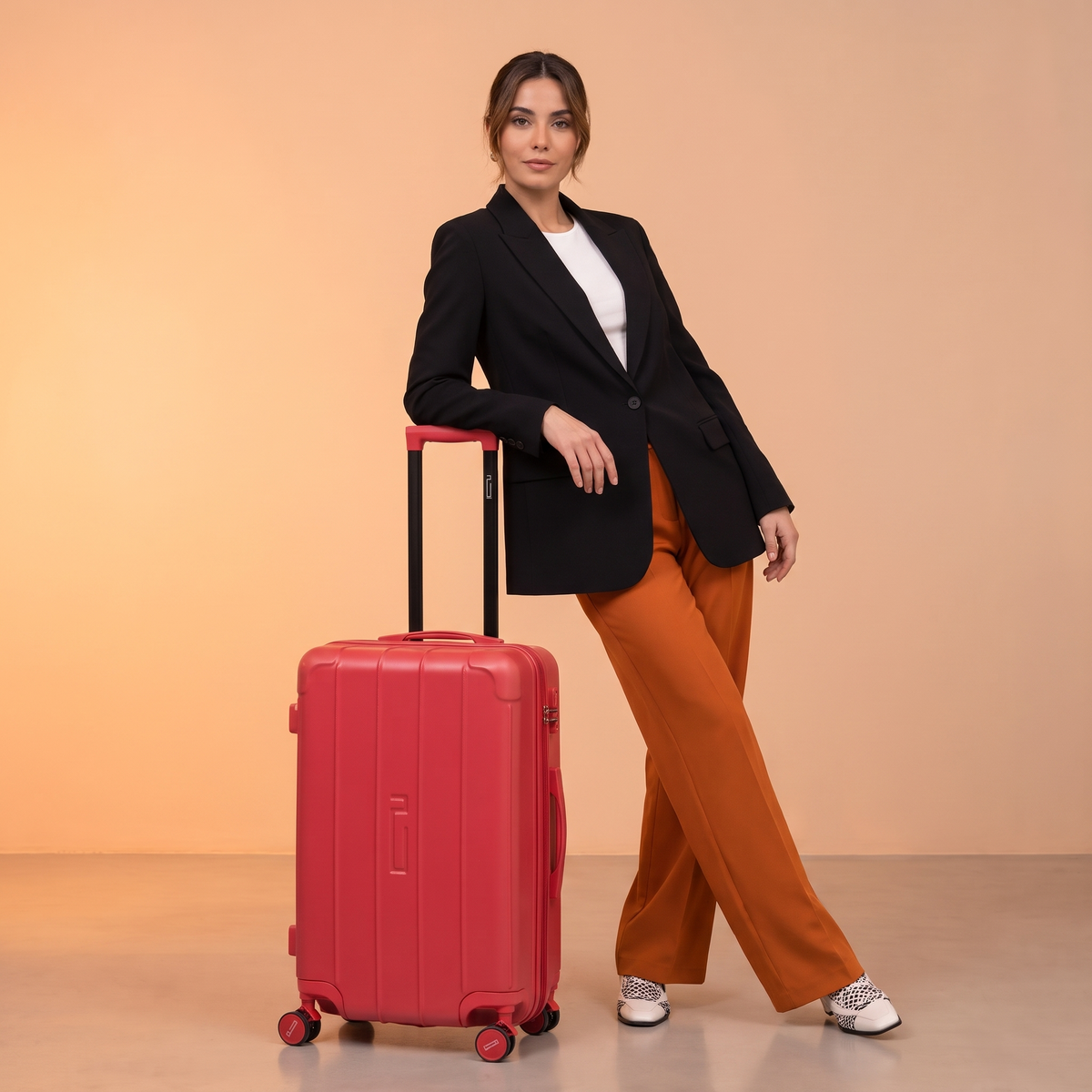 Maleta Mediana Rígida L – 65 x 40 x 30 cm – Cerradura TSA
